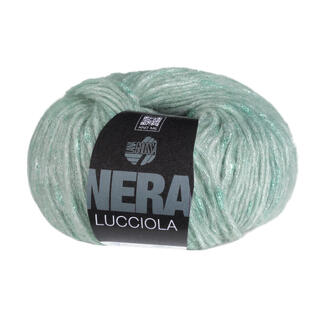 Wollknäuel in mintgrüner Farbe mit Glitzerfäden.