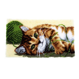 Wandbehang - Spielende Katze Knüpfideen – schnell und leicht. 