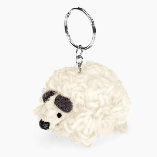 Schlüsselanhänger-Schäfchen Molli in Weiß aus Wolle.