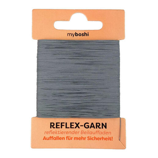 Reflexgarn von myboshi in einer Verpackung, für mehr Sicherheit bei dunklen Projekten.