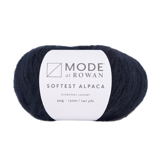 Rowan Mode Softest Alpaca Garn in dunkelblau, ideal für elegante Projekte.