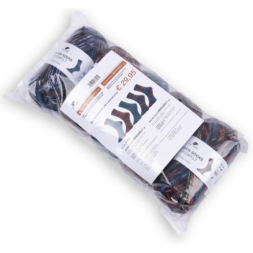Pro Lana Sockenwolle Paket mit mehreren Garntypen, sicher verpackt.