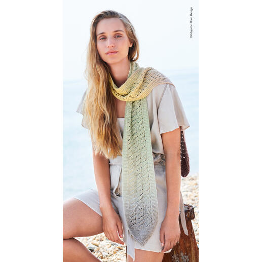 Tuch aus Creative Cotton Linen Cake mit sanften Farbverläufen und luftiger Struktur.