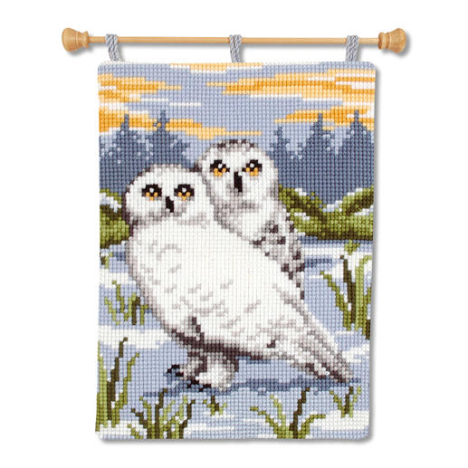 Kreuzstich-Wandbehang mit zwei Schnee-Eulen