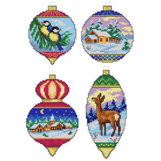 Set aus vier Deko-Anhängern mit weihnachtlichen Motiven