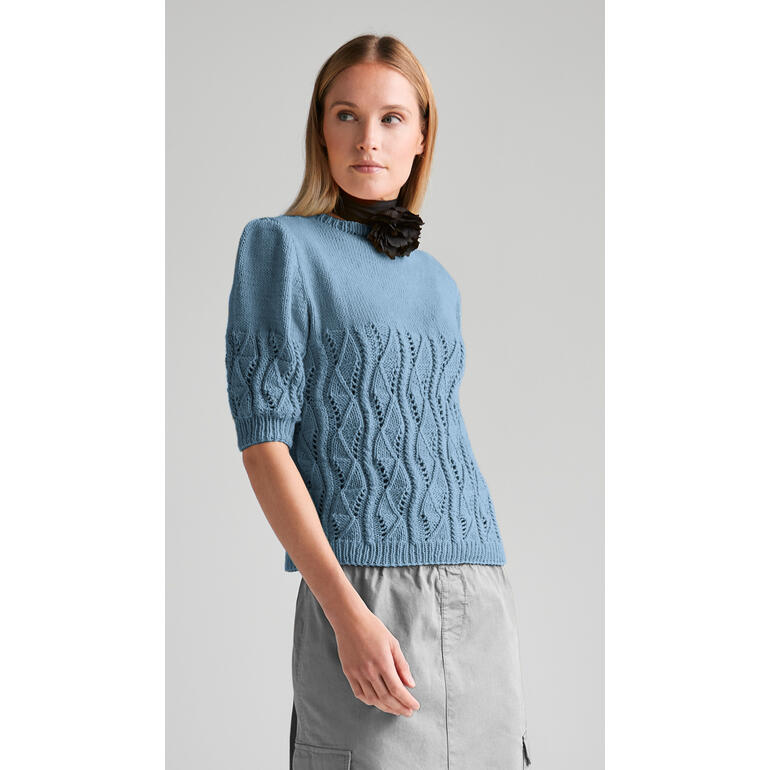 Pullover aus Cotonia-Mezzo in sanftem Blau mit Lochmuster.