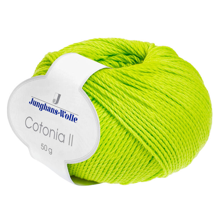 Cotonia II von Junghans-Wolle, grüne Baumwollwolle auf weißem Hintergrund.