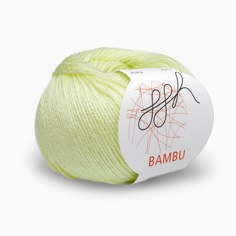 Helles grünes Garn Bambu von ggh in runder Form.