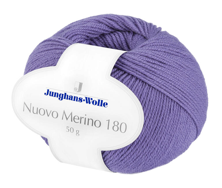 Häkelball mit der Nuovo Merino 180 von Junghans-Wolle in hellem Lila.