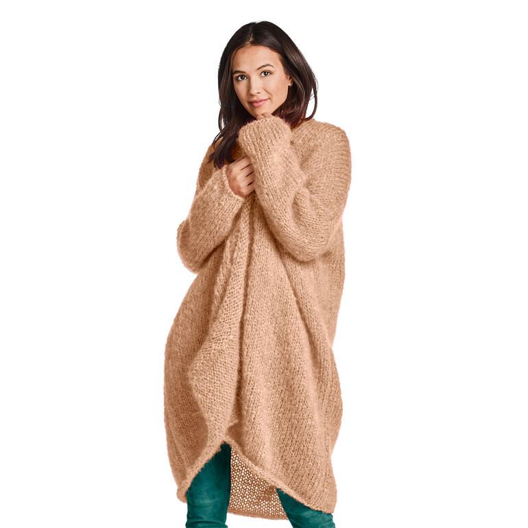 Beiger, kuscheliger Mantel aus Feelana, in lässiger Passform.