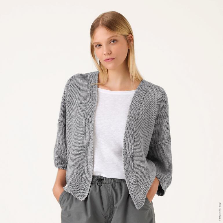 Grauer Kimono aus Luxury Organic Cotton Silk dk, locker geschnitten.