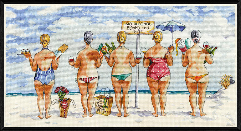 Kreuzstichbild mit vier Frauen in Badebekleidung, die verschiedene Snacks halten.